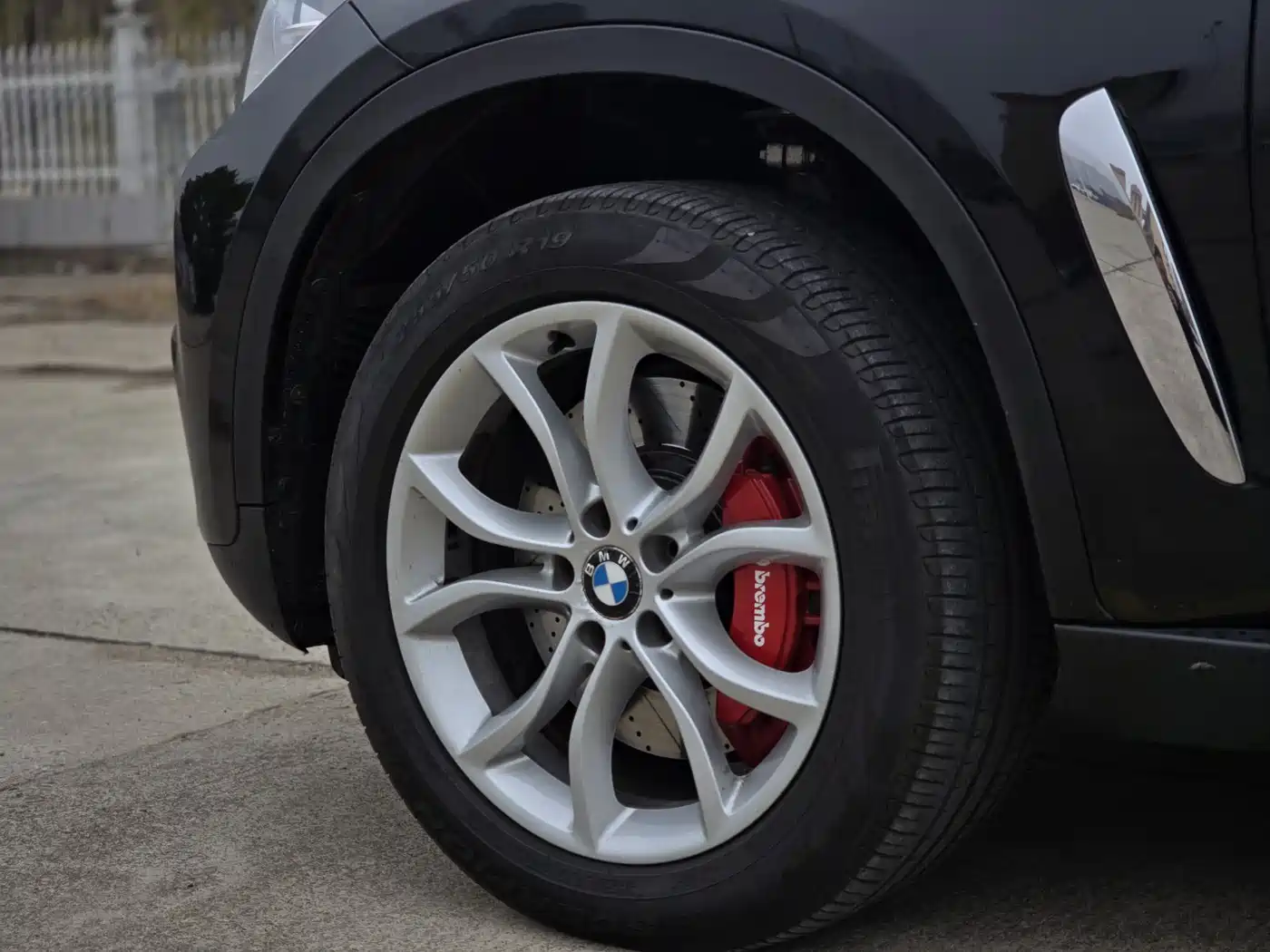 BMW X6 2015 xDrive35i Luxury Model фото 5
