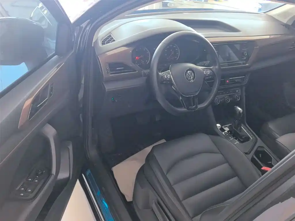 Volkswagen Tharu 2019 280TSI 2WD Comfort Edition China V фото 16
