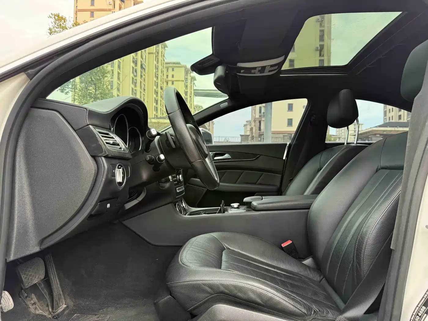 Mercedes-Benz CLS 2012 CLS 300 CGI фото 5