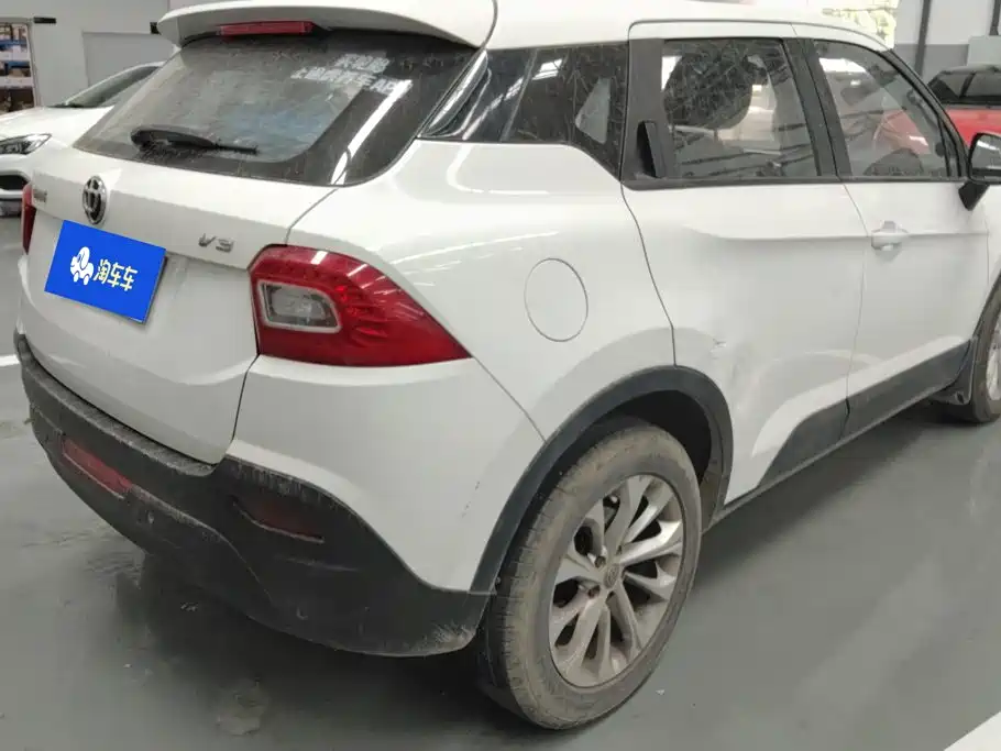 Zhonghua V3 2016 2016 1.5L Manual Comfort
