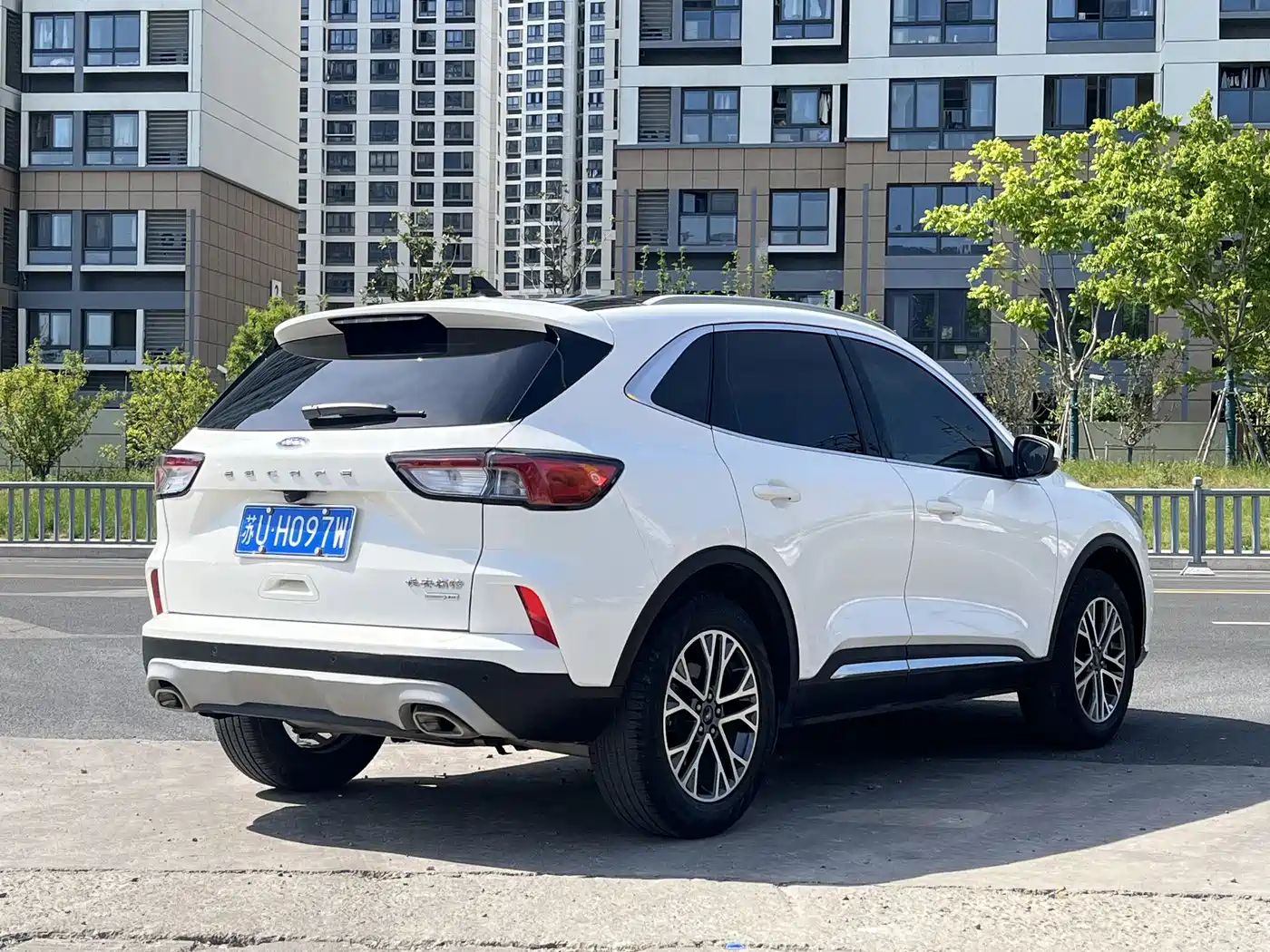 FORD RUIJI