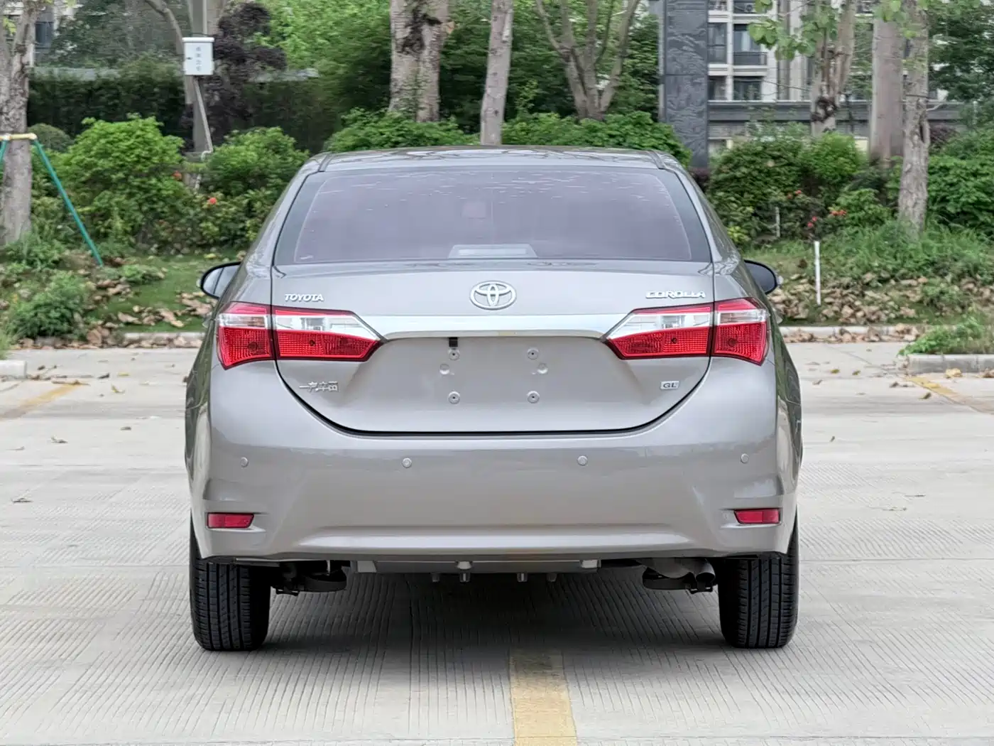 Toyota Corolla 2014 1.6L CVT GL фото 5