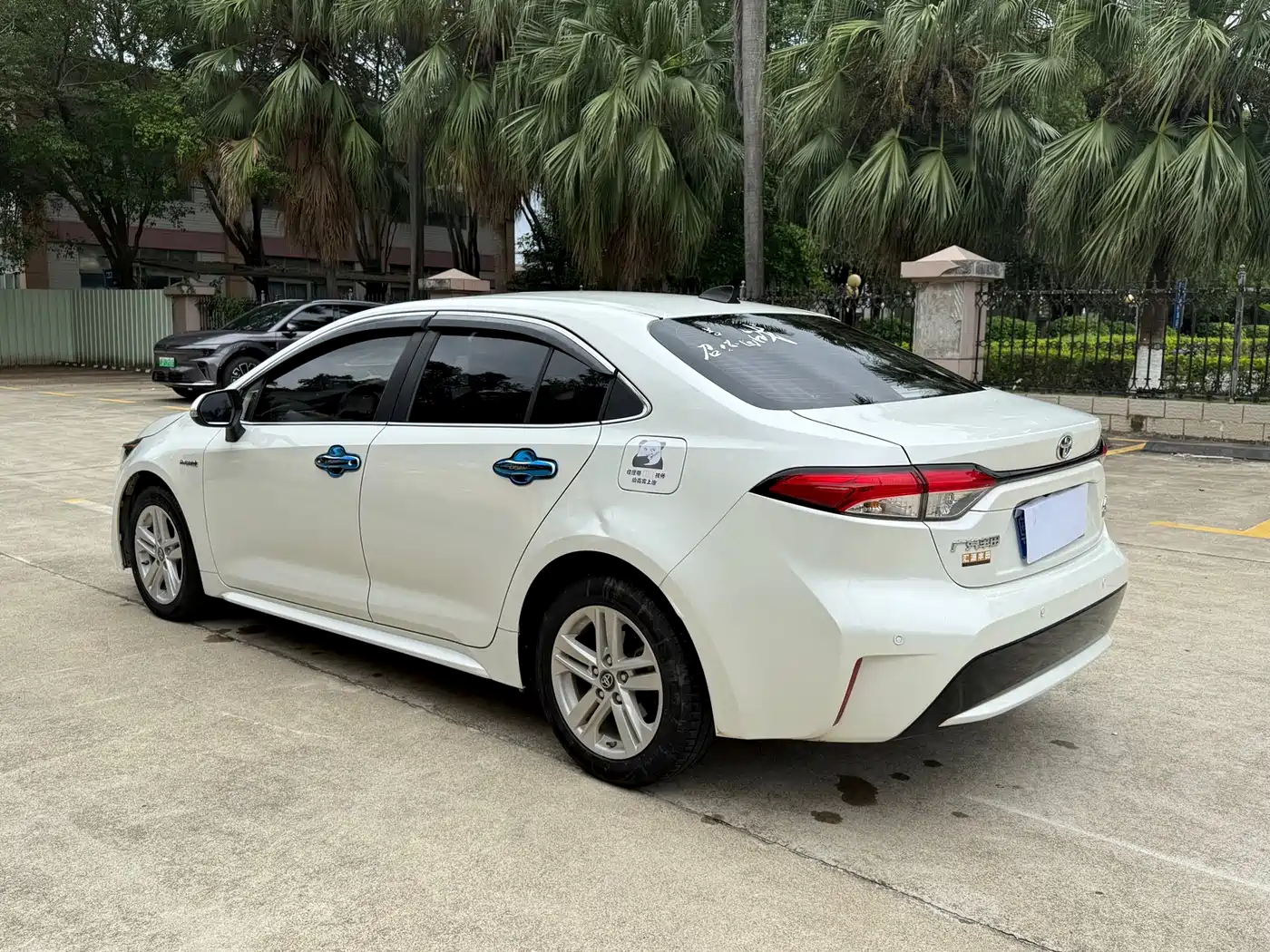 Toyota Levin 2019 Dual Engine 1.8H E-CVT Luxury Edition China V фото 7