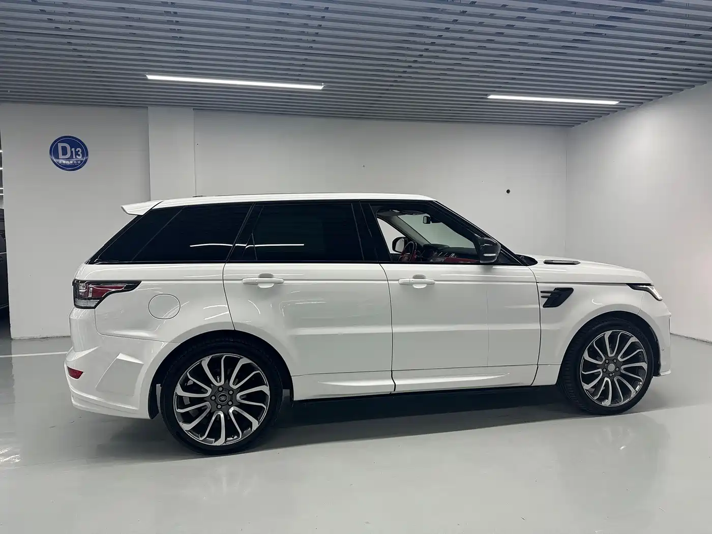 Фото 15 - Land Rover Range Rover Sport