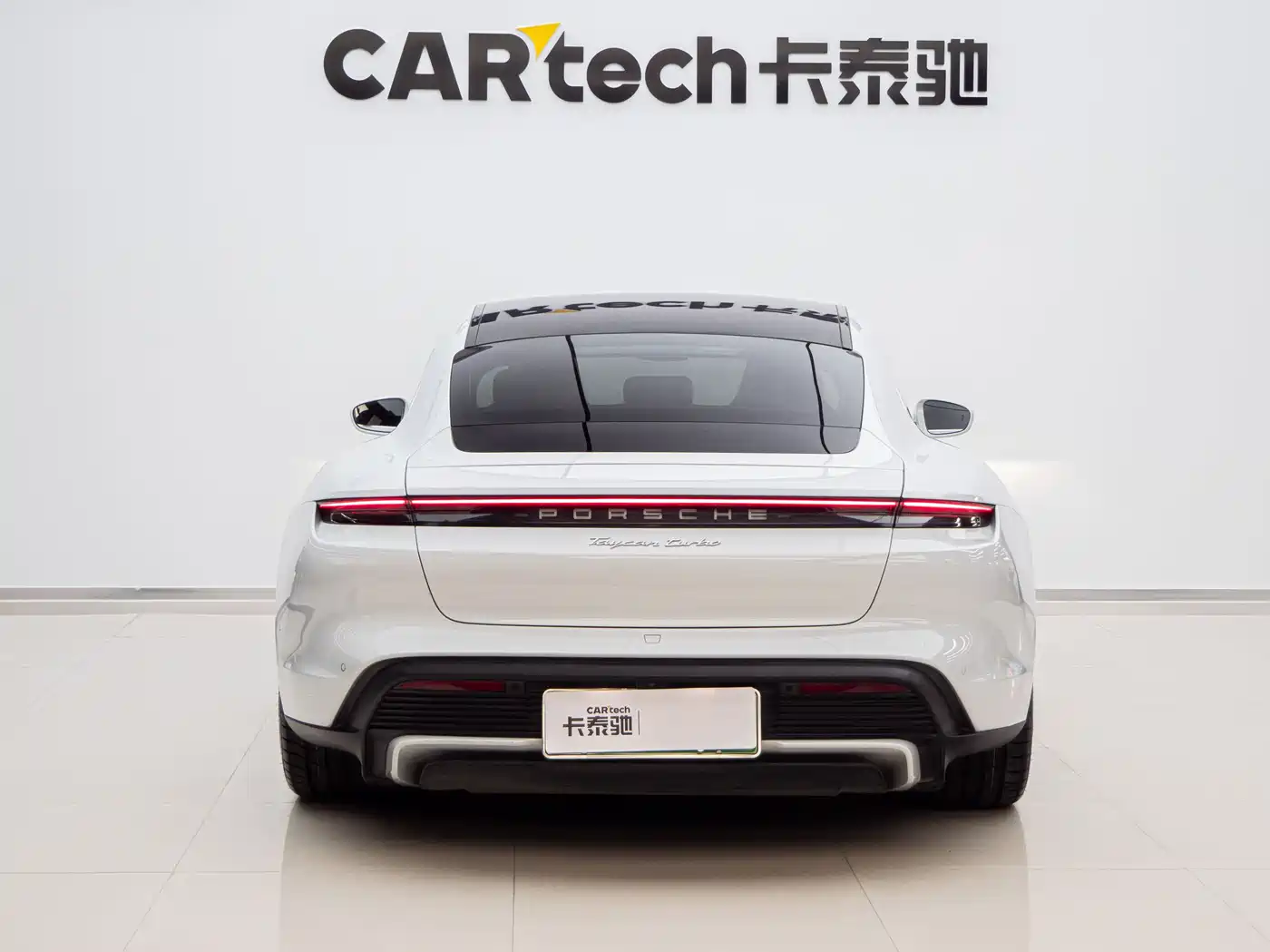 Porsche Taycan 2019 Taycan Turbo фото 5