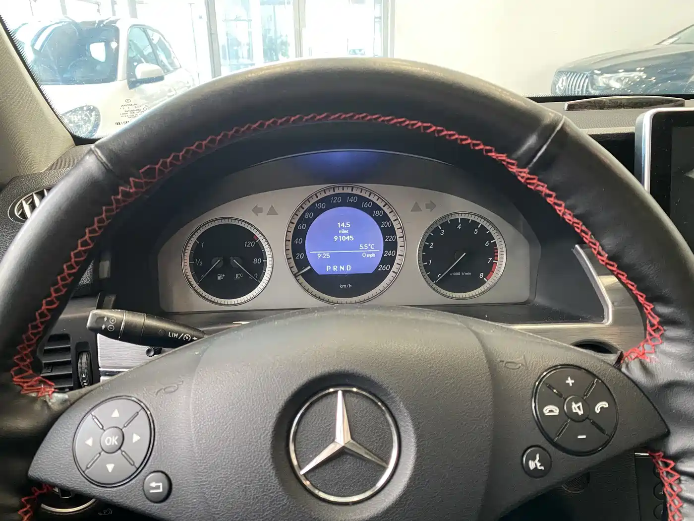 Mercedes-Benz GLK-Class 2012 GLK 300 4MATIC Dynamic фото 6