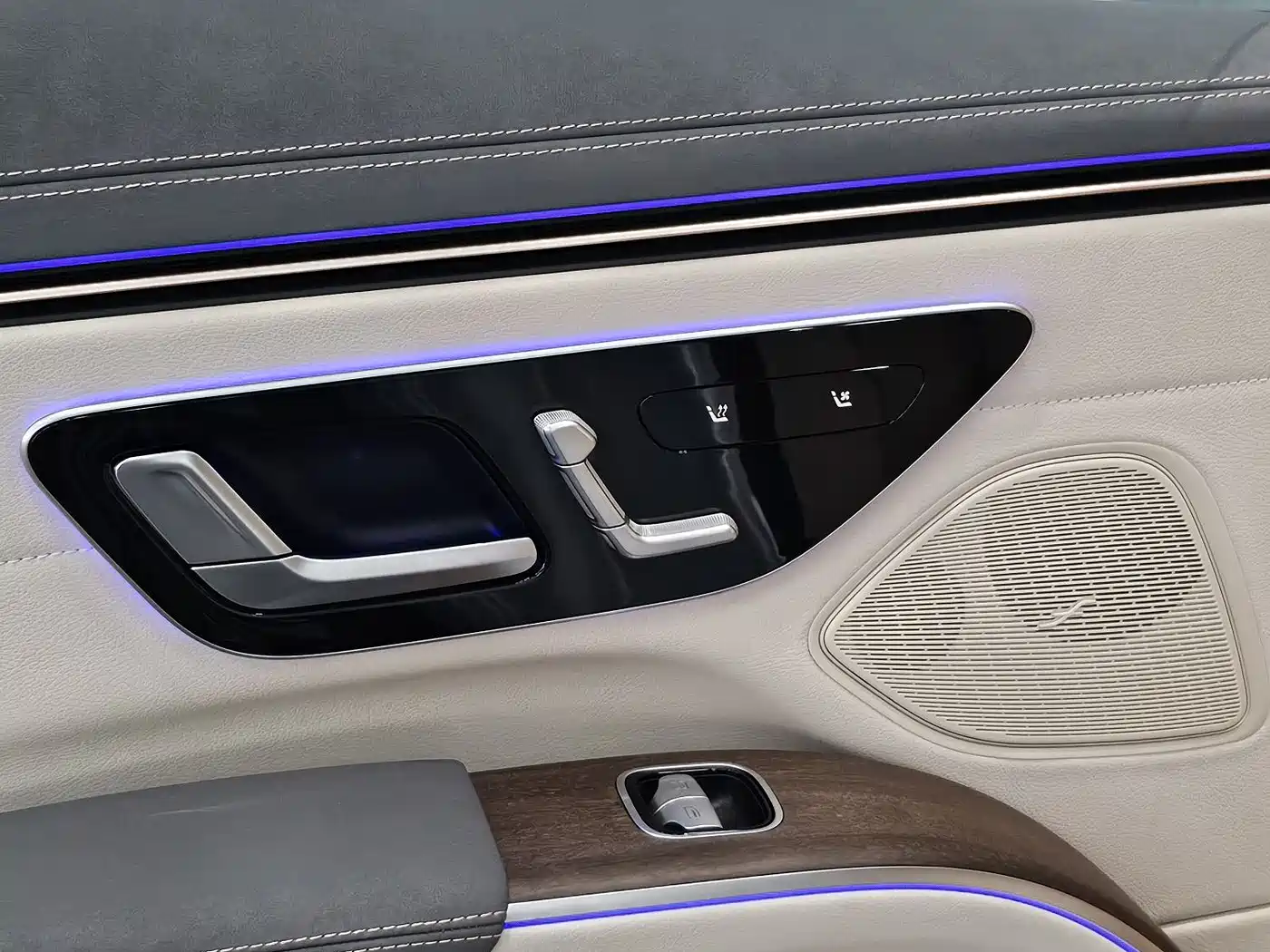 Mercedes-Benz EQS 2022 Model Year Facelift 450+ Pioneer Edition фото 14
