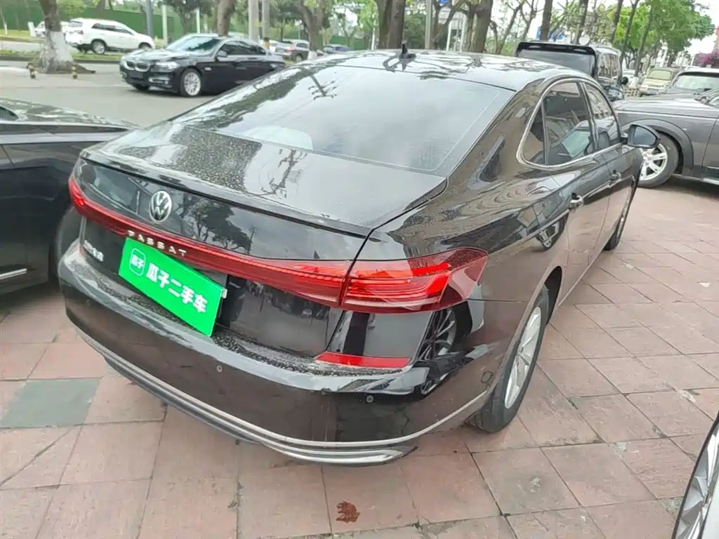 Volkswagen Passat 2024 280TSI Business Edition фото 7
