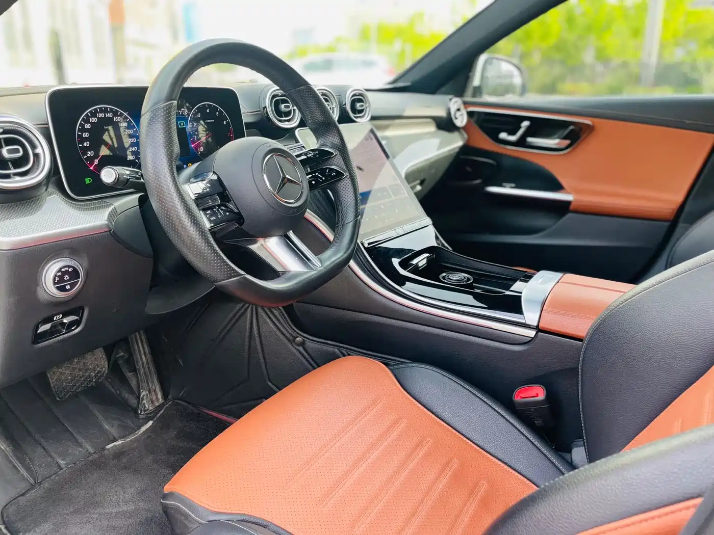 Mercedes-Benz C-Class 2022 C 260 L Sport Edition фото 4