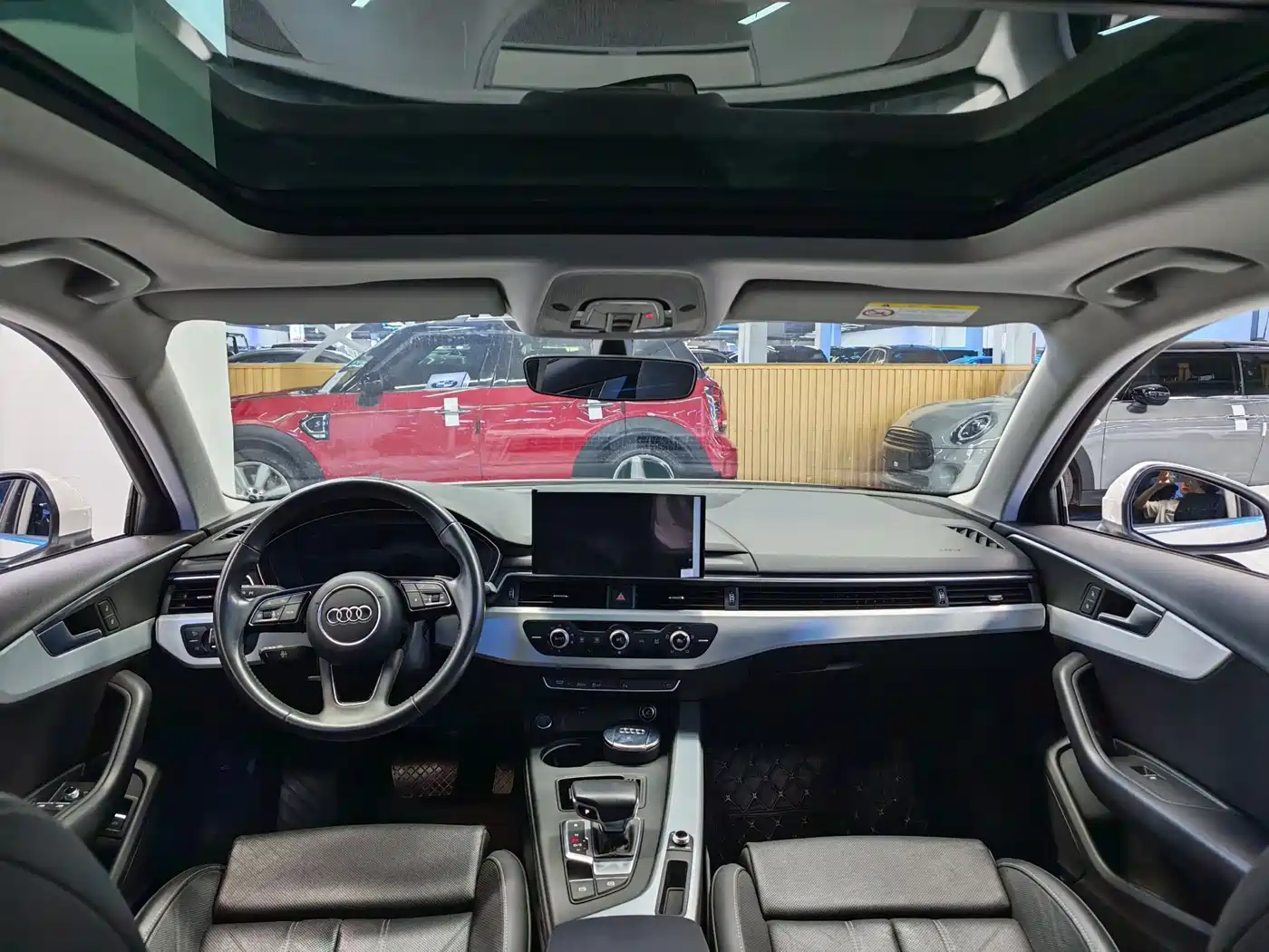 Audi A4L 2020 35 TFSI Fashion Dynamic Edition фото 15