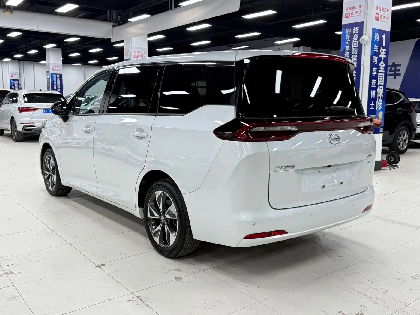 GAC Trumpchi Trumpchi M6 2021 PRO 270T Automatic Luxury Edition фото 7