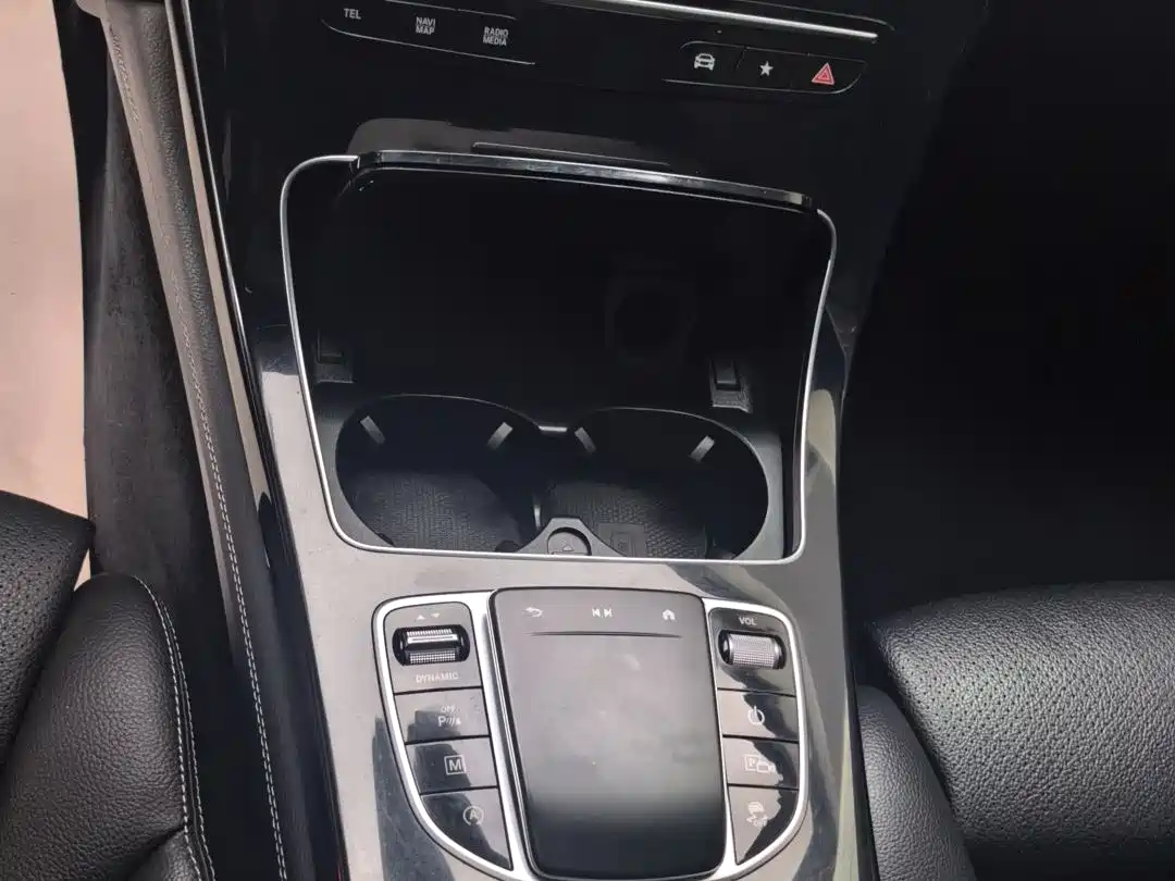 Mercedes-Benz GLC 2020 Facelift GLC 260 L 4MATIC Dynamic фото 14