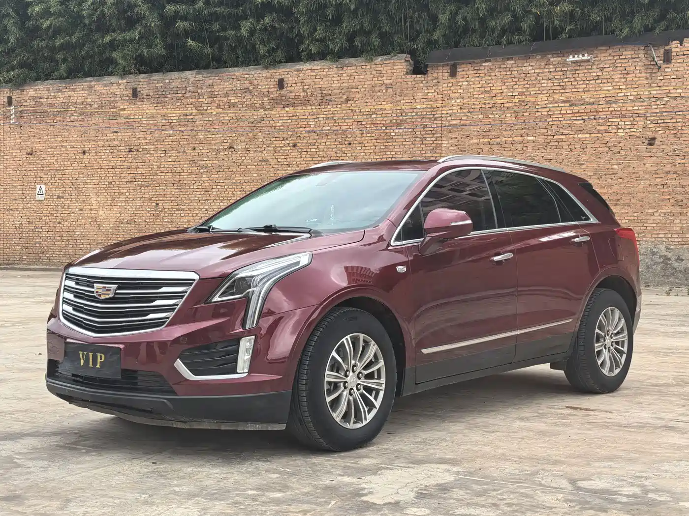 Cadillac XT5 2016 28T AWD Luxury Model