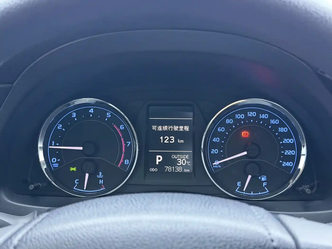 Toyota Corolla 2017 Facelift 1.2T S-CVT GL-i фото 8