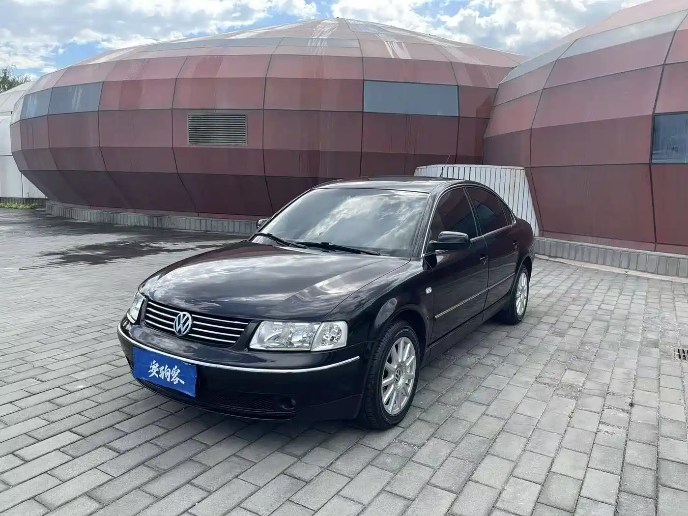 Volkswagen Passat 2005 1.8T Automatic Luxury