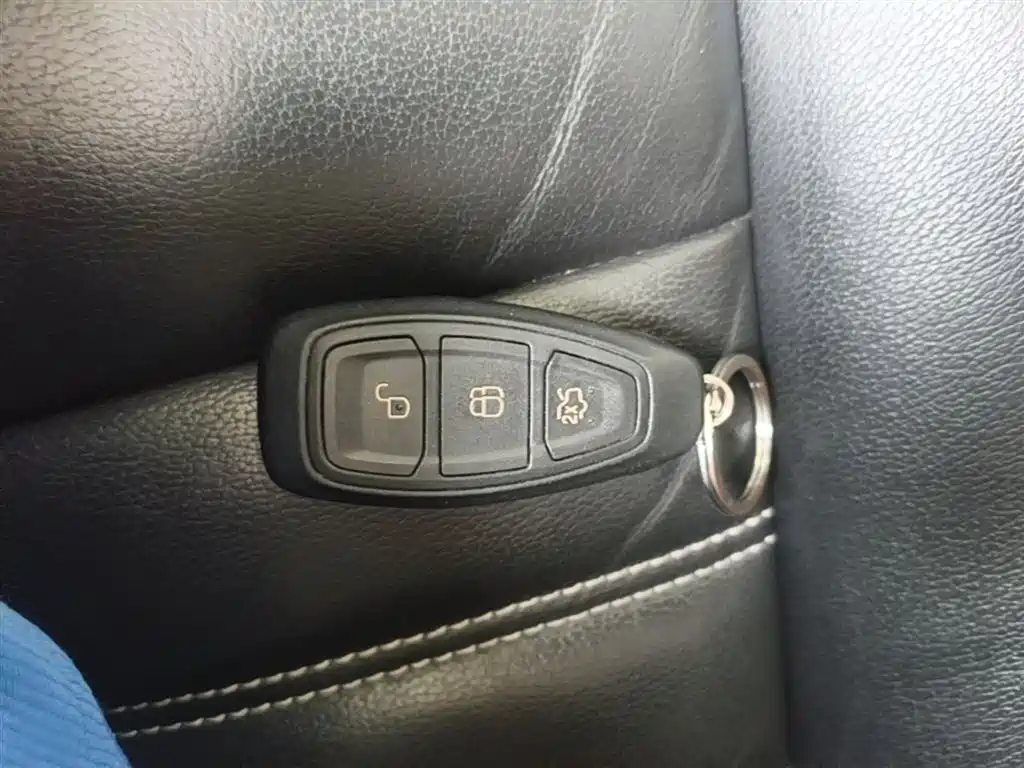 Photo 9 - Ford Kuga