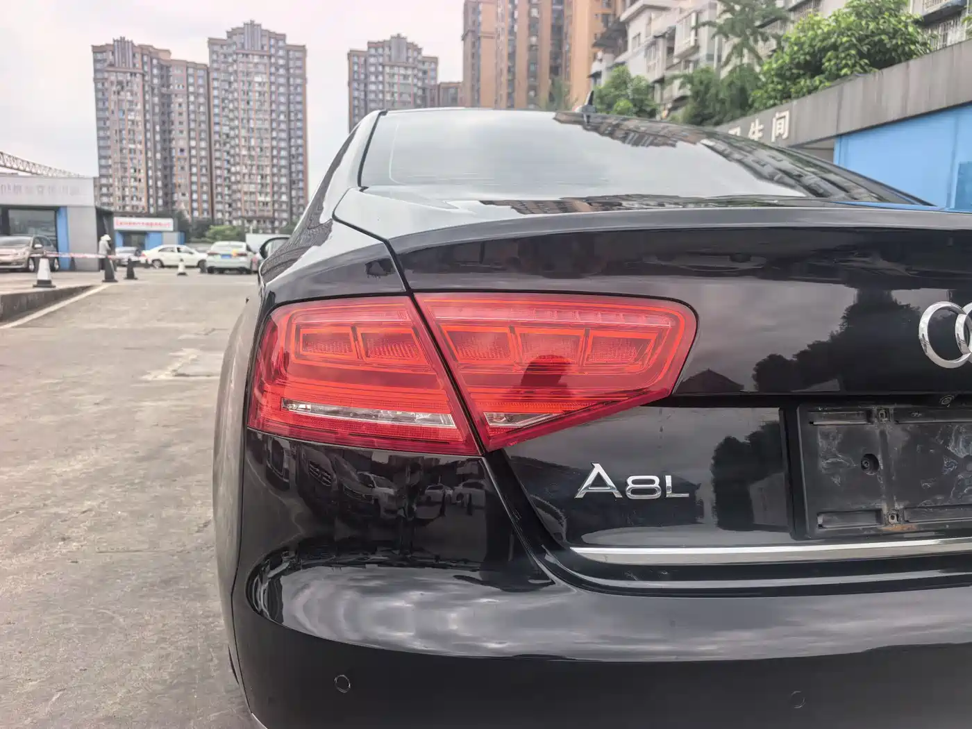 Audi A8 2013 A8L 45 TFSI quattro Comfort фото 8