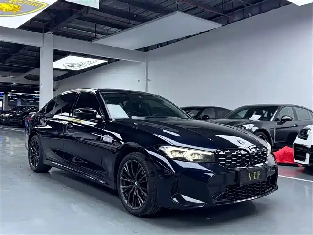 BMW 3 Series 2023 325Li M Sport Black Night Package фото 3