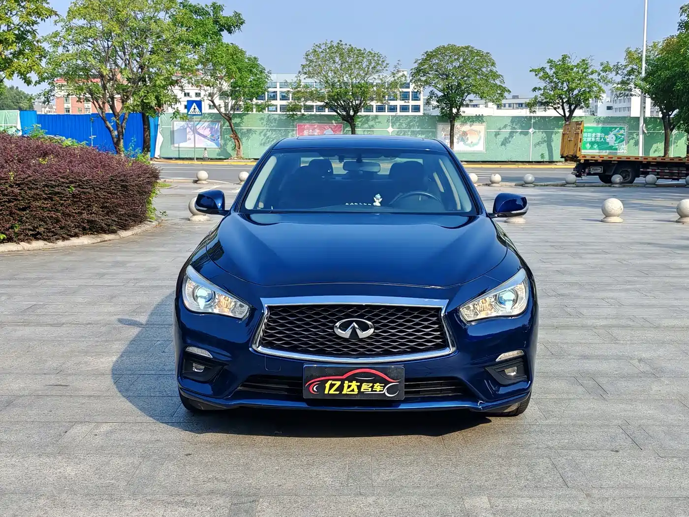 Infiniti Q50L 2019 2018 2.0T Comfort (China VI)