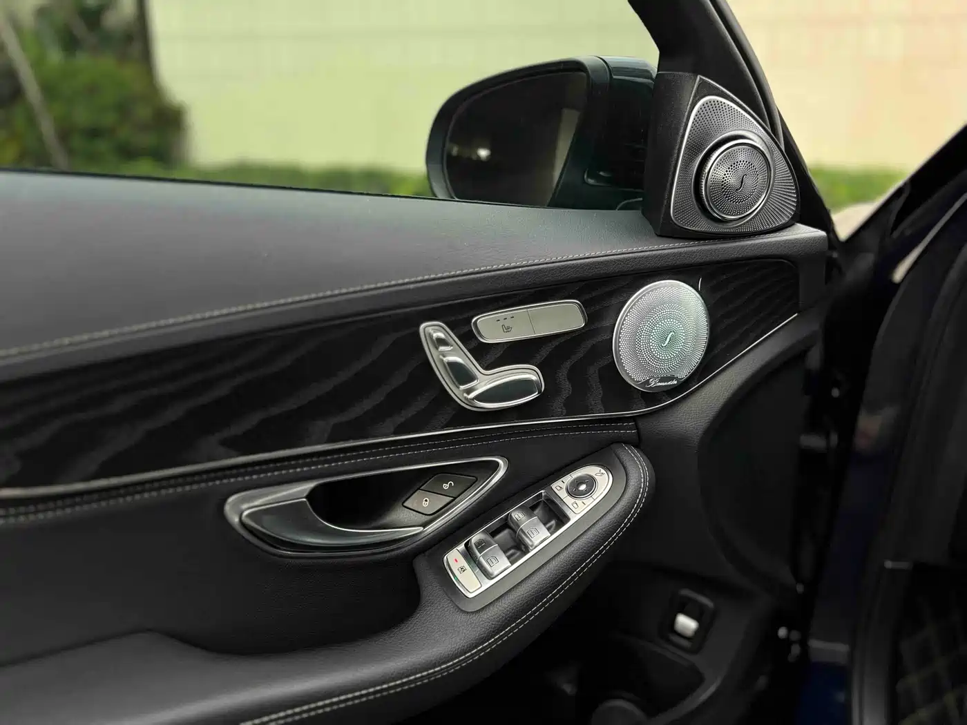 Mercedes-Benz C-Class 2017 Facelift C 200 L Sport Edition фото 24