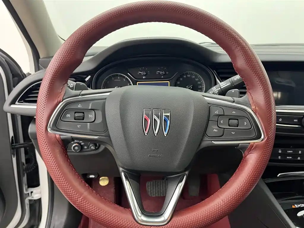 Buick Regal 2024 25T Ultra Comfort Edition фото 10