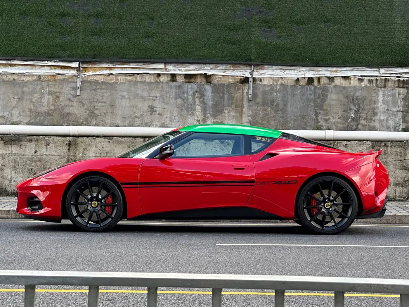 LOTUS SPORTS CAR EVORA