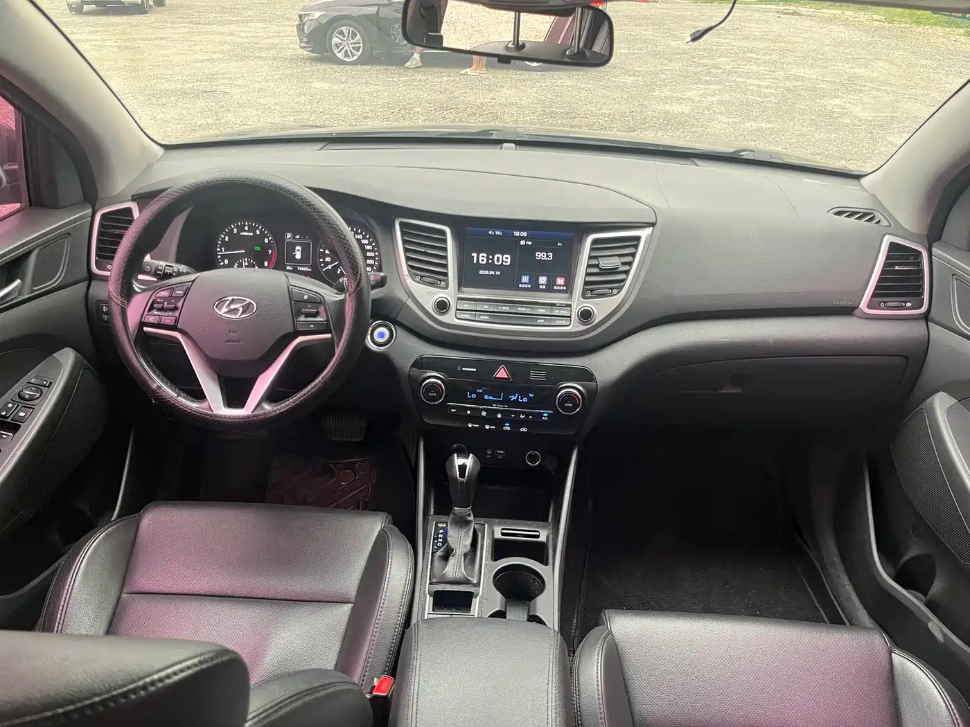 Hyundai Tucson 2015 1.6T Dual Clutch 2WD Smart фото 10