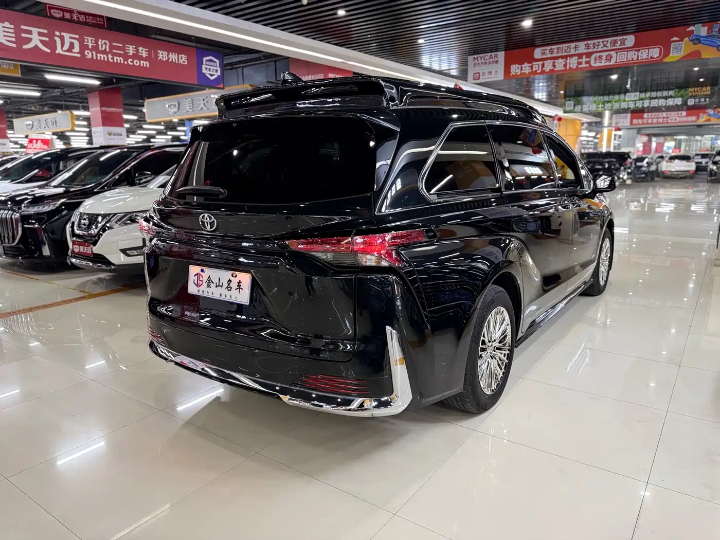 TOYOTA SIENNA