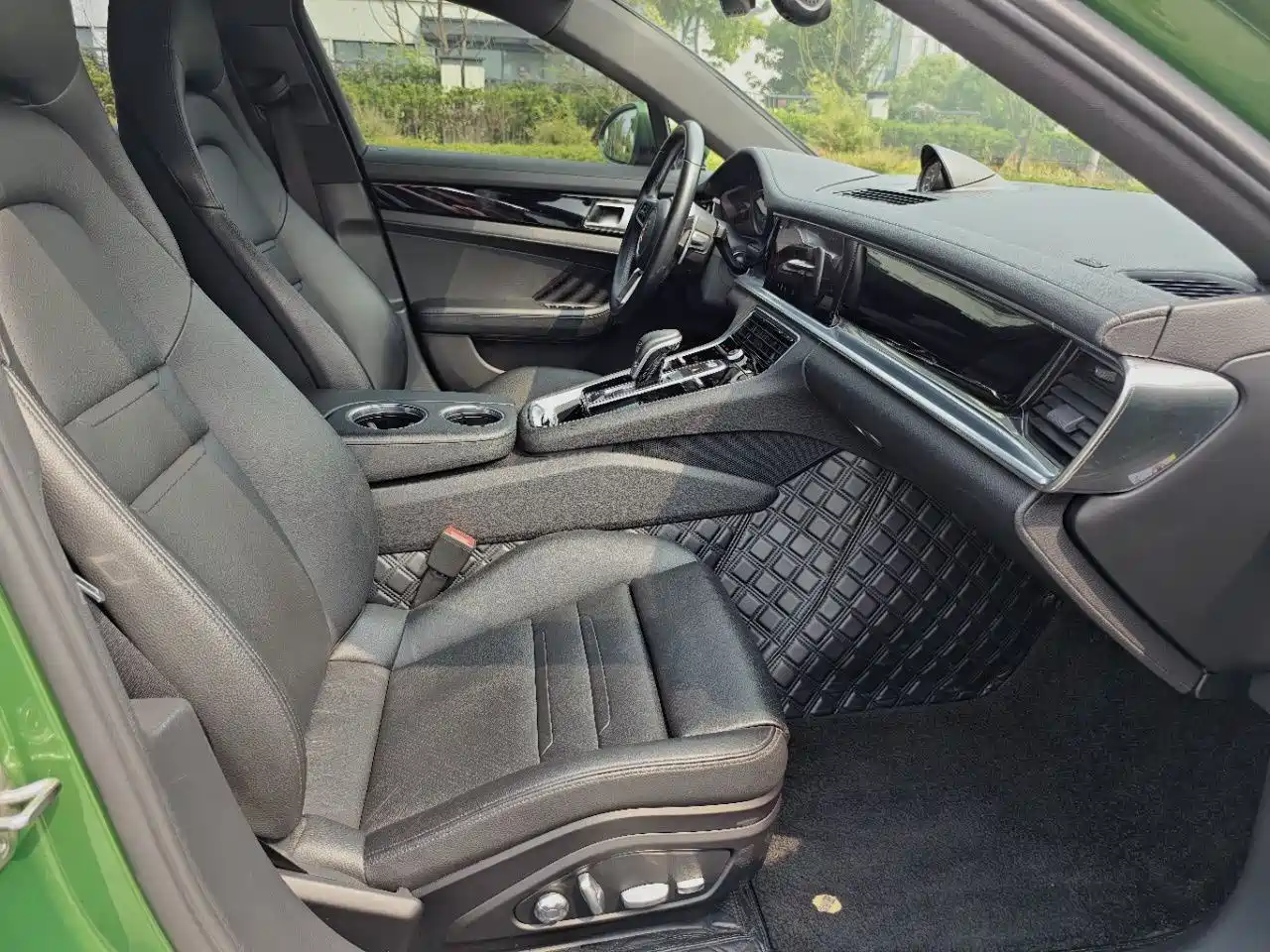 Porsche Panamera 2019 Panamera 2.9T фото 11