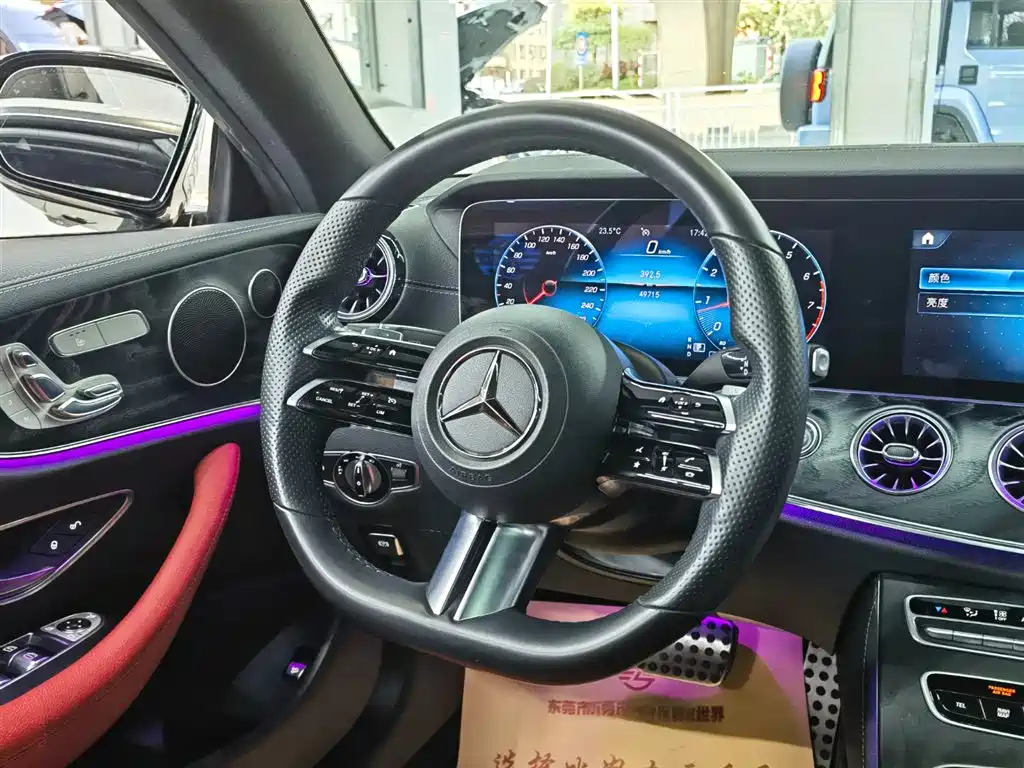 MERCEDES-BENZ E CLASS