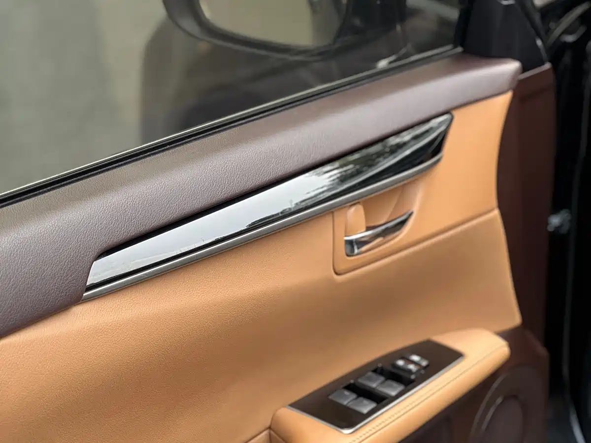 Lexus ES 2015 200 Comfort Edition фото 4