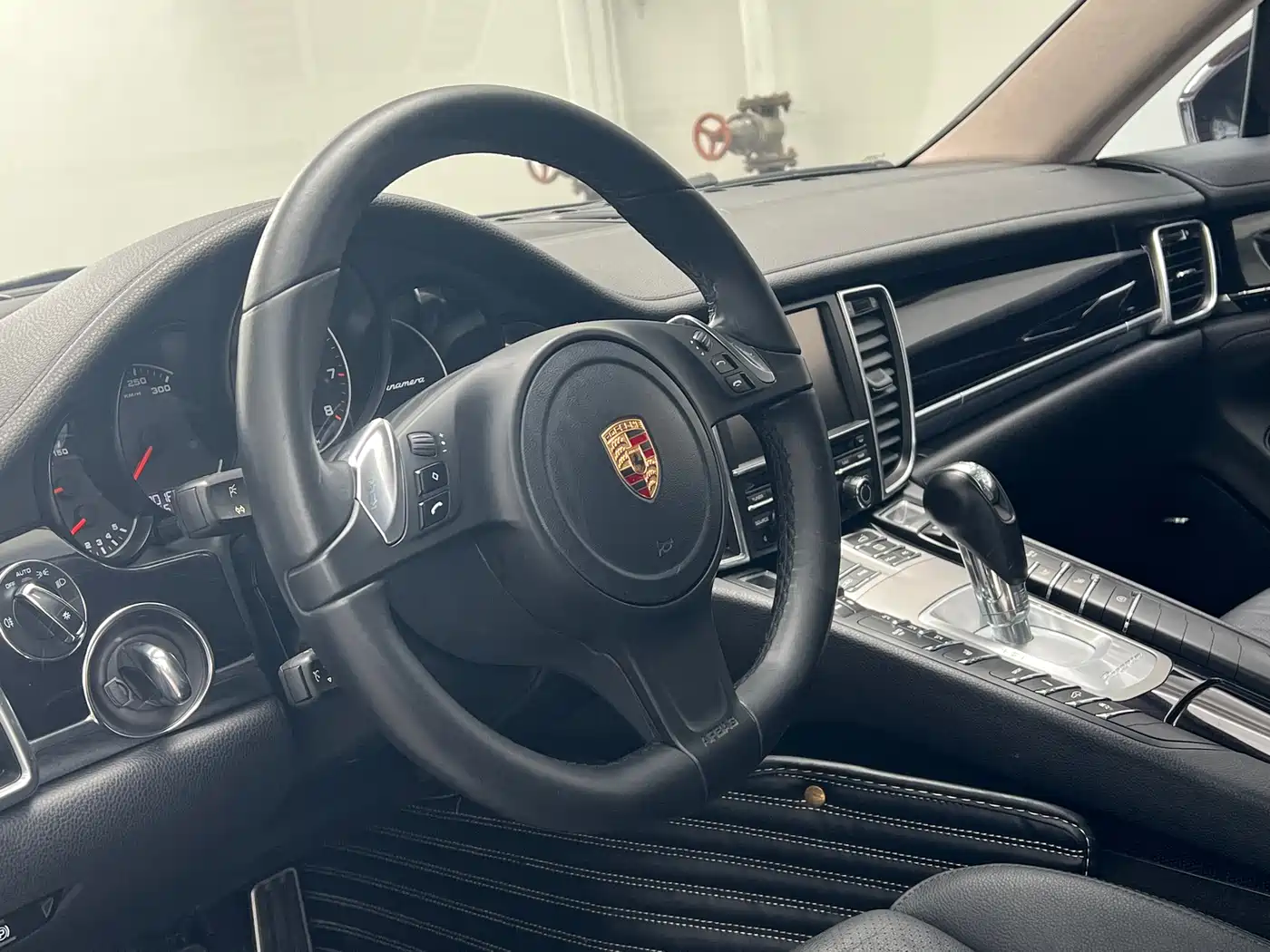 Porsche Panamera 2014 Panamera 3.0T фото 9