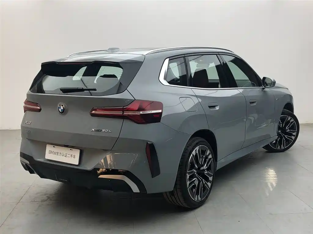 BMW X3 2025 xDrive30L Premium M Sport Package фото 4