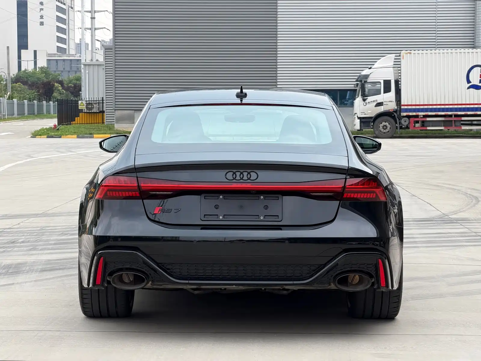Photo 5 - Audi RS 7