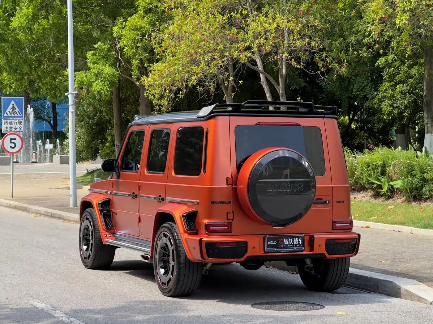 Mercedes-Benz G-Class 2022 G 500 фото 9