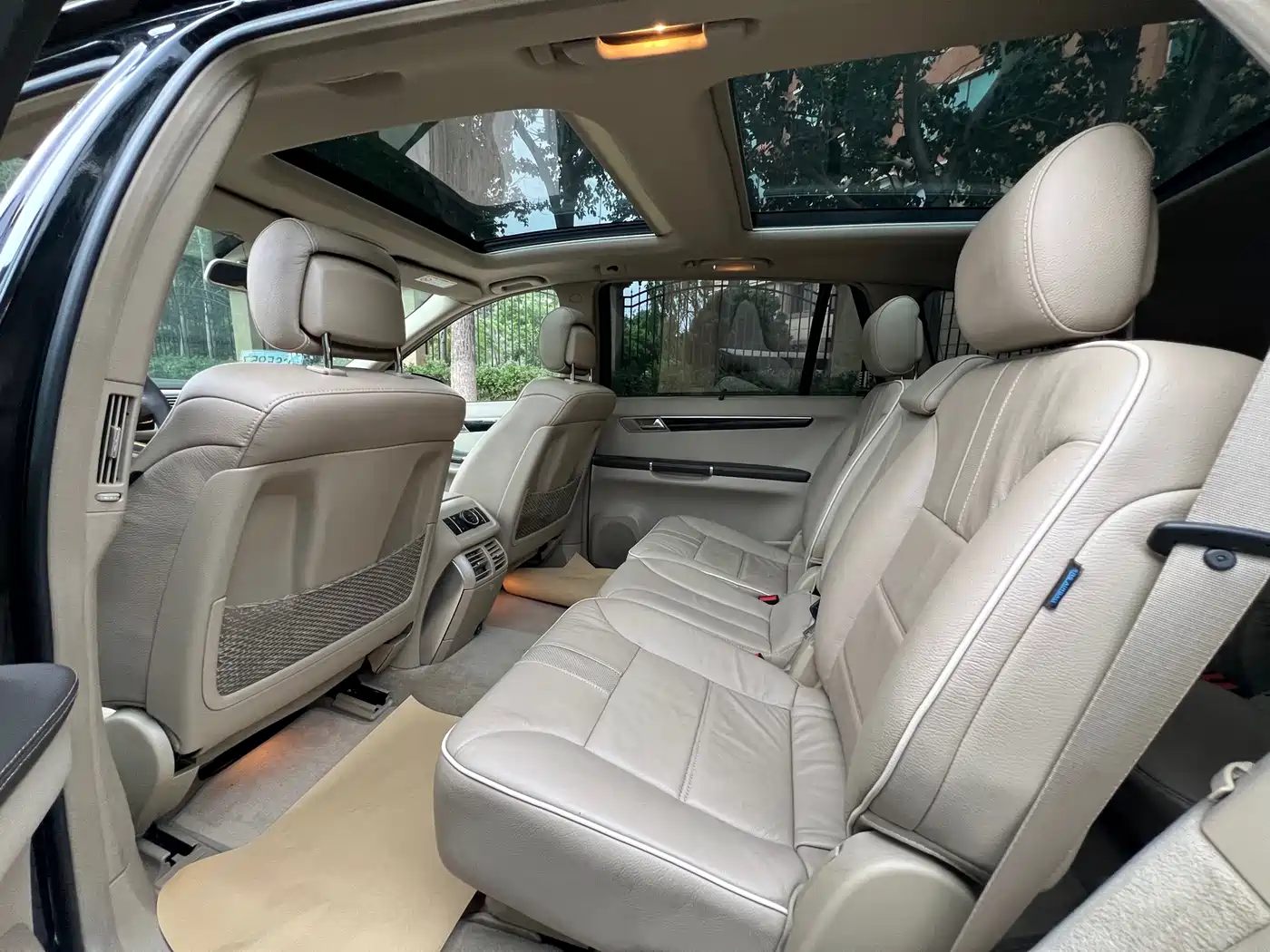 Mercedes-Benz R-Class 2017 R 320 4MATIC Business Collector's Edition фото 3