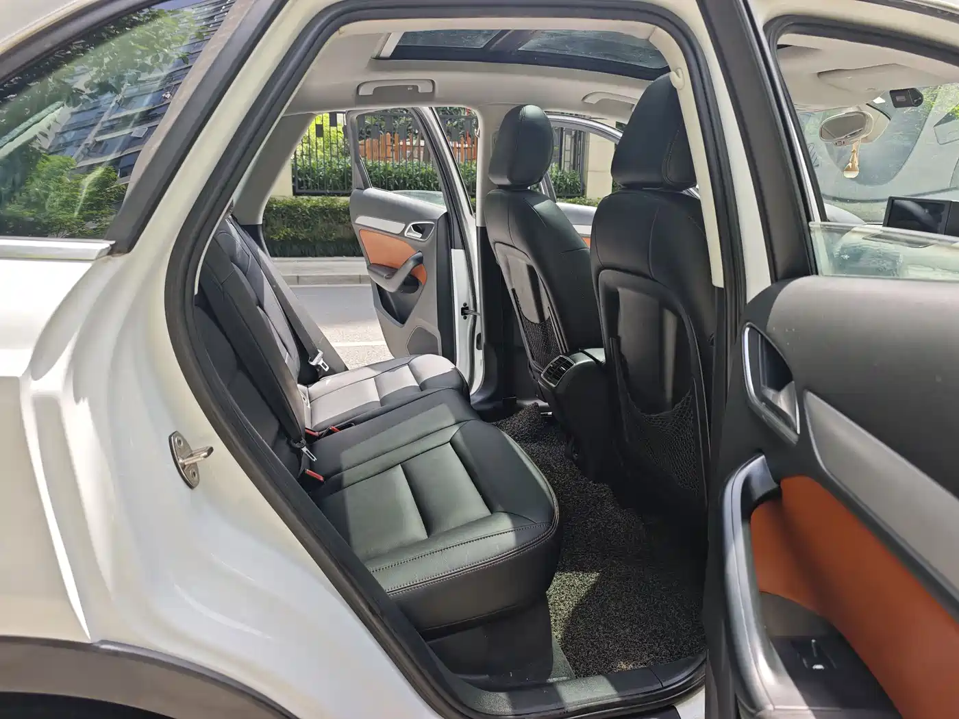 Audi Q3 2013 35 TFSI Progressive фото 14