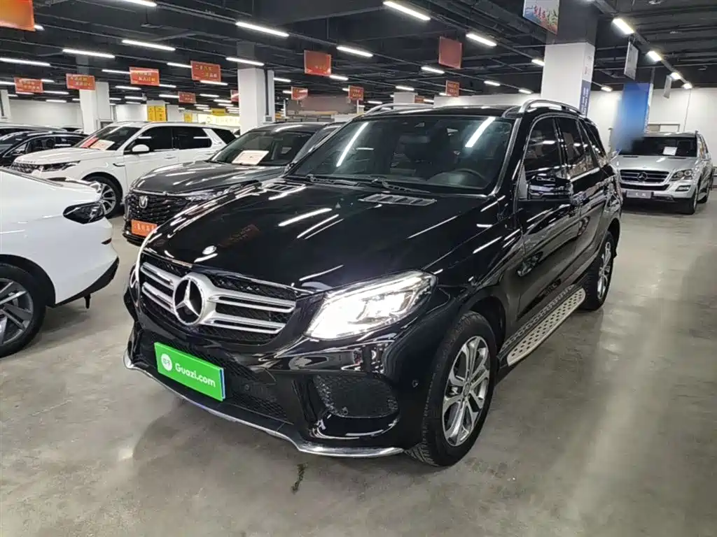 Mercedes-Benz GLE 2016 GLE 320 4MATIC Dynamic фото 2