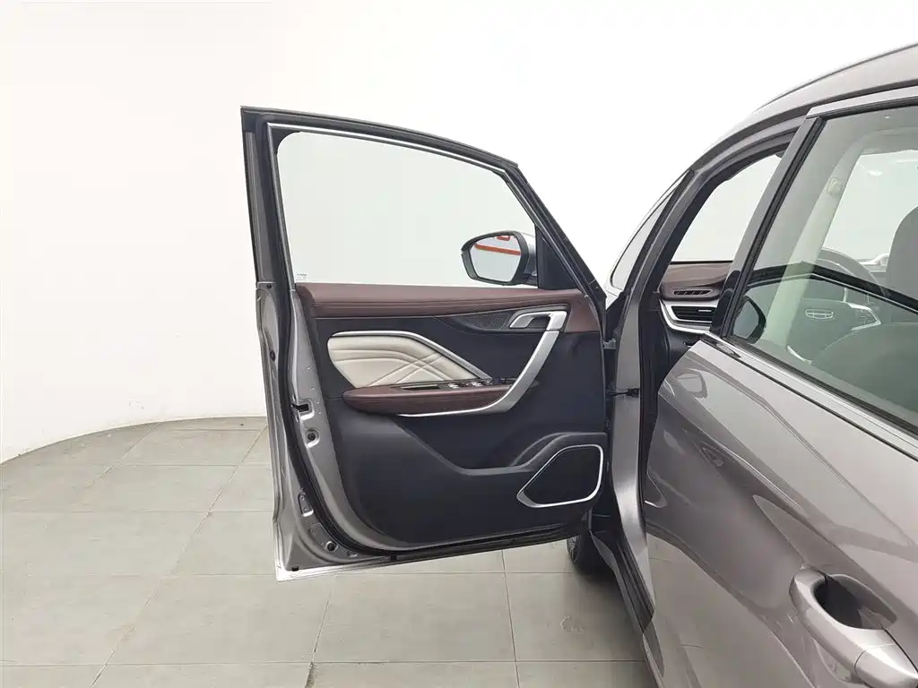 GEELY AUTOMOBILE JIAJIE