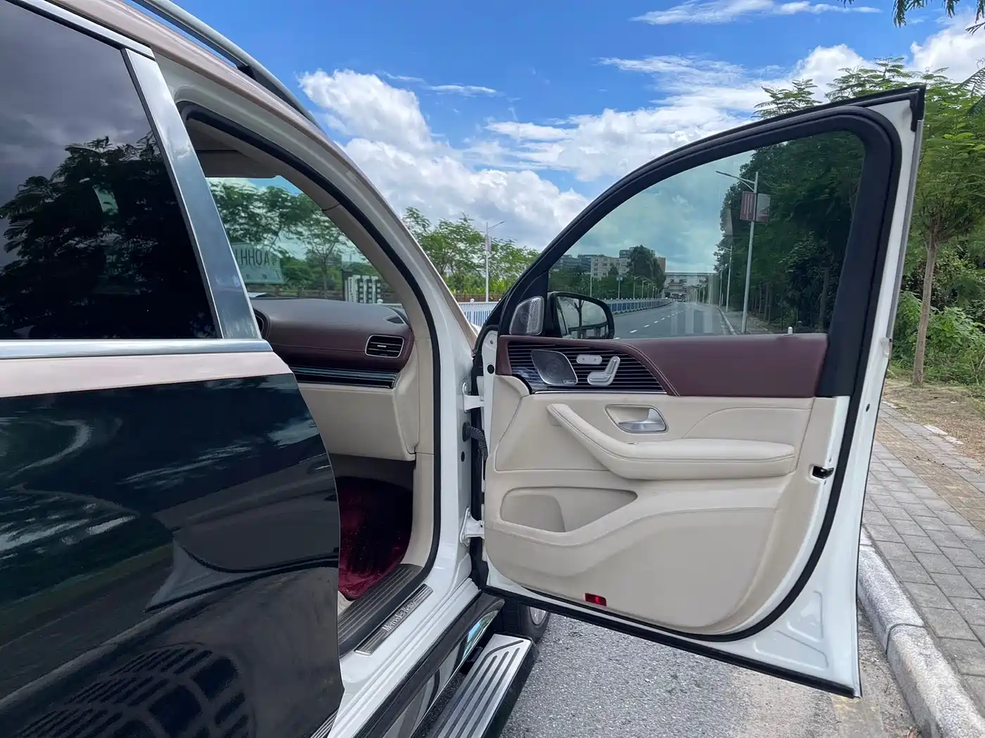 Mercedes-Benz Maybach GLS 2022 GLS 480 4MATIC фото 11