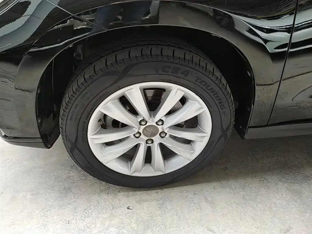 Haval H2 2015 1.5T Automatic 2WD Elite Edition фото 23