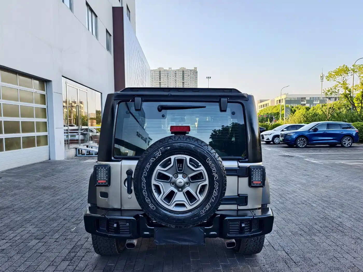 Фото 6 - Jeep Wrangler