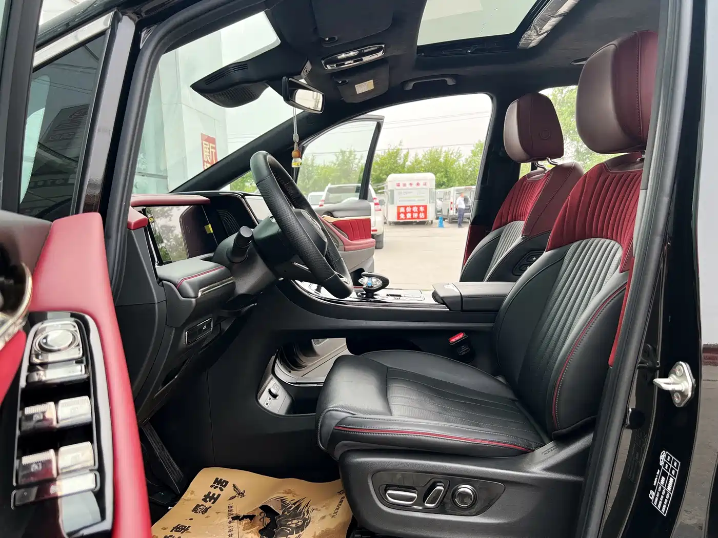 GAC TRUMPCHI M8