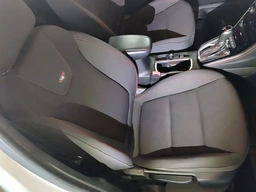 Buick Verano 2016 Hatchback GS 20T DCT Luxury Sport фото 25