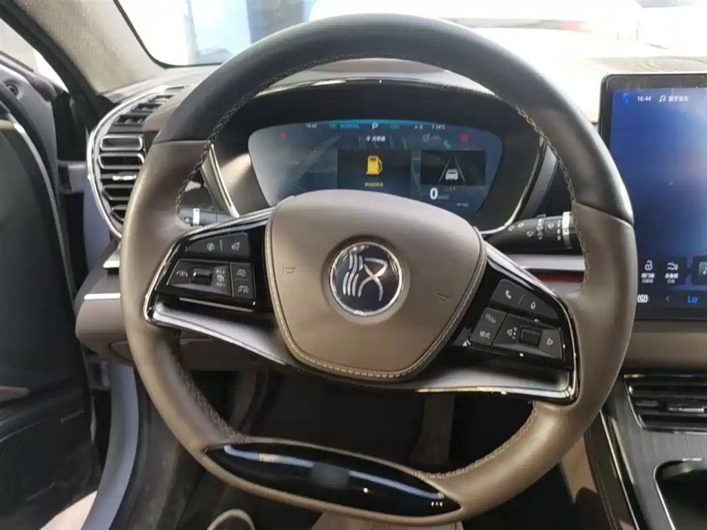 BYD HAN