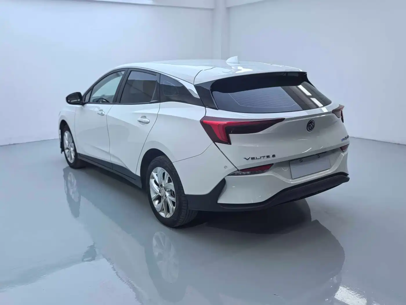 BUICK SLIGHTLY BLUE 6