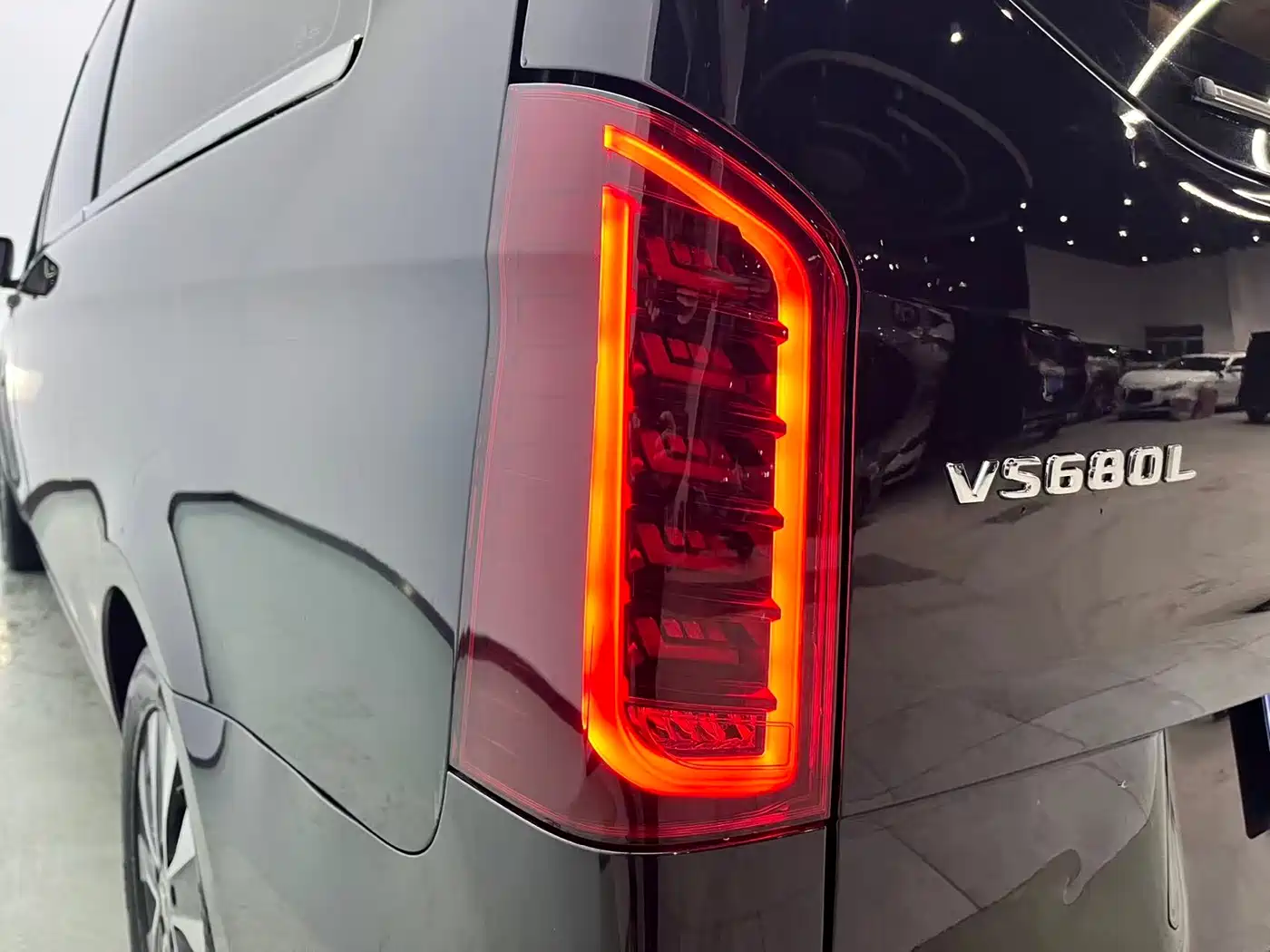 Mercedes-Benz Vito 2021 2.0T Elite 7-Seater фото 16
