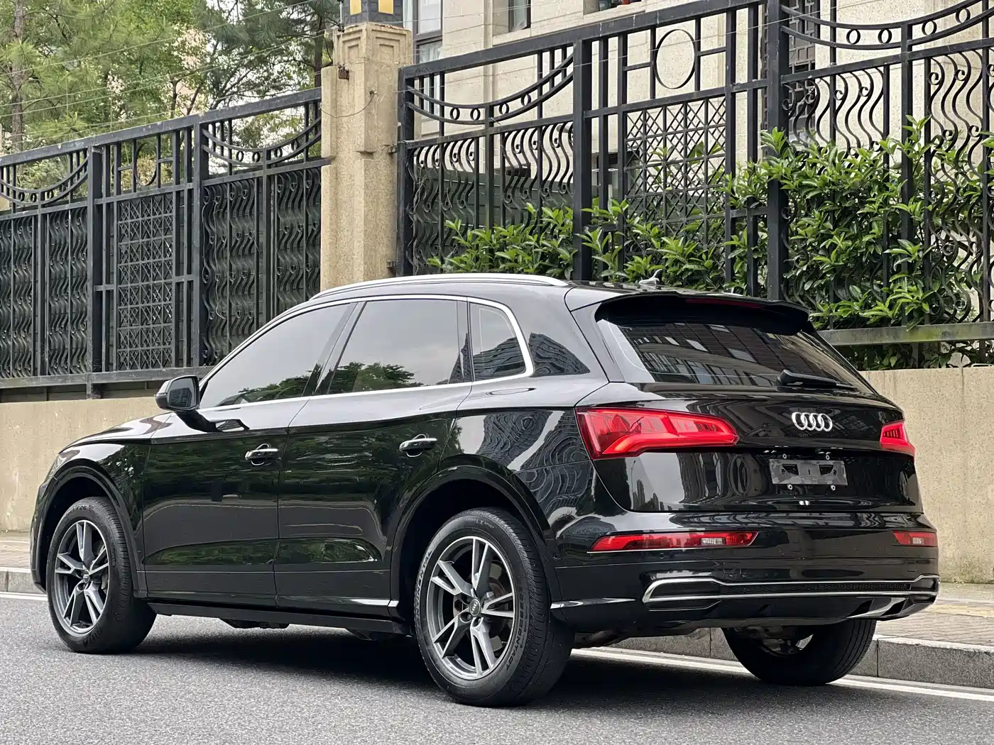 Audi Q5L 2020 45 TFSI Exclusive Fashion фото 4