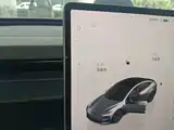 Фото 14 - Tesla Model 3