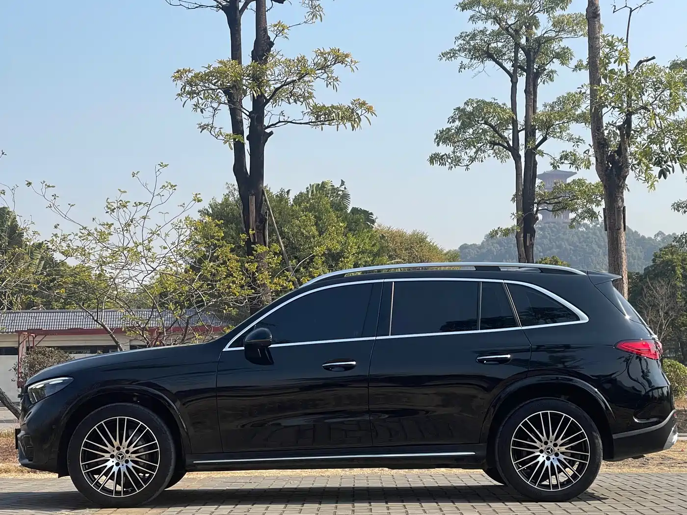 Mercedes-Benz GLC 2023 Facelift GLC 300 L 4MATIC Luxury 5-Seater фото 24